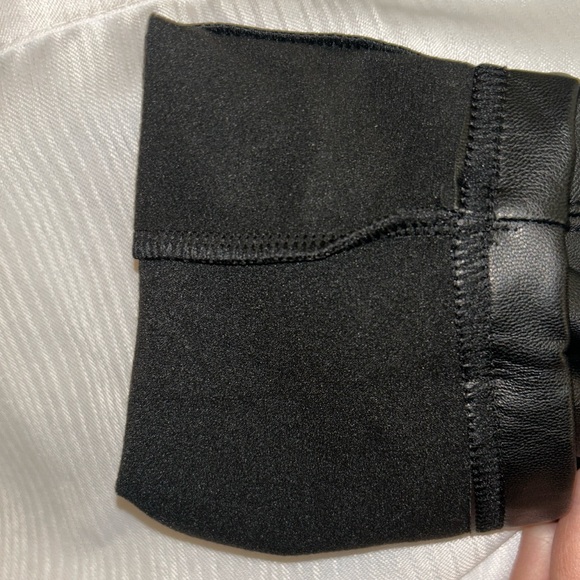 NWOT M&S Faux Leather Cropped High-Waisted Leggings-UK converted to US Size - Picture 4 of 6